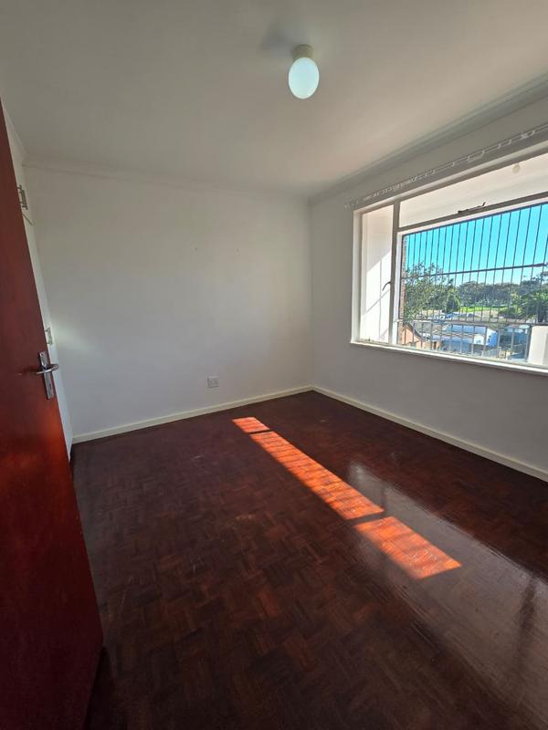 To Let 2 Bedroom Property for Rent in Thornton Western Cape